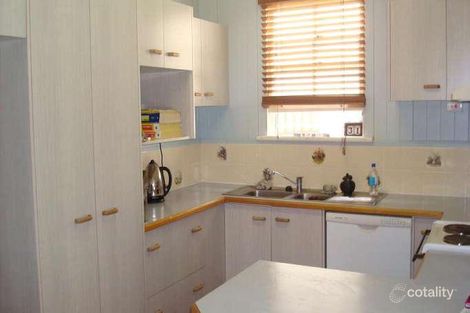 Property photo of 31 Moreton Avenue Wynnum QLD 4178