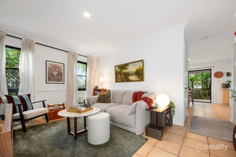 Property photo of 3/48 Bundara Street Morningside QLD 4170