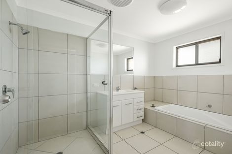 2 Paluma St, Sunrise Beach, QLD 4567