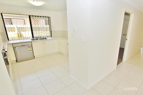 Property photo of 3 Bronco Crescent Gracemere QLD 4702