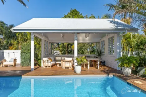 Property photo of 4 Seaview Street Byron Bay NSW 2481