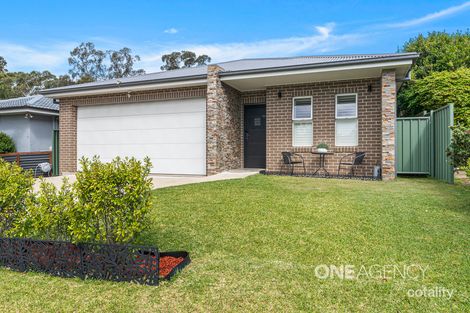 4a Yeovil Dr, Bomaderry, NSW 2541