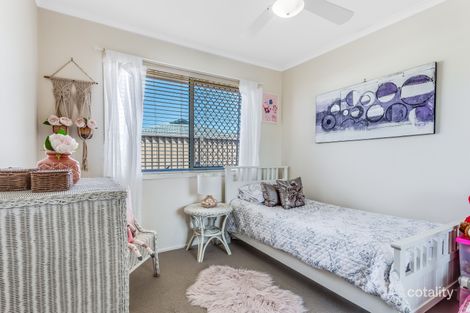Property photo of 19 Linthaven Drive Rothwell QLD 4022