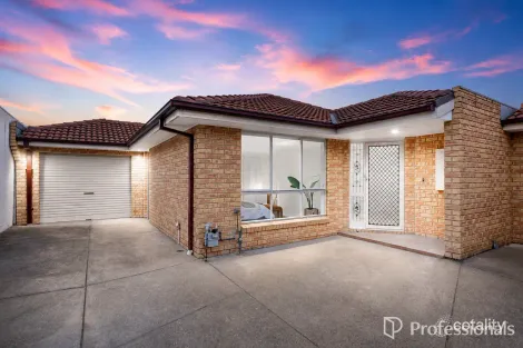 2/11 Lee St, Deer Park, VIC 3023