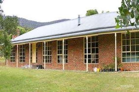 1751 Mount Macedon Rd, Woodend, VIC 3442