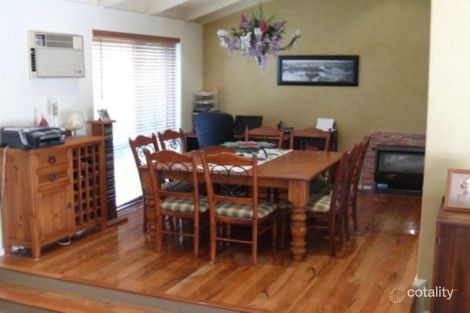 Property photo of 11 Whitworth Place Dianella WA 6059