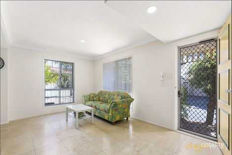 Property photo of 22/9 Lawrence Close Robertson QLD 4109