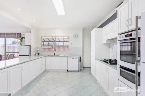 Property photo of 51 Kampong Road Yakamia WA 6330