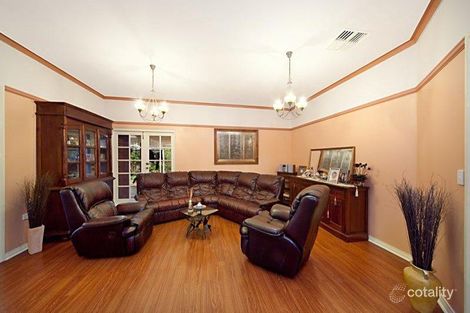 Property photo of 5 Sellen Court Leeming WA 6149