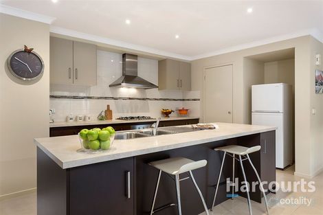 Property photo of 27 Sunnybrae Drive Mernda VIC 3754