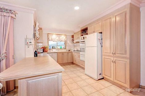 Property photo of 18 Honeyeater Crescent Taylors Lakes VIC 3038