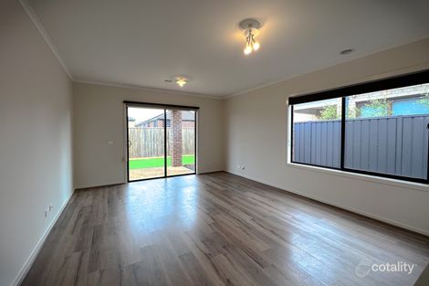 19 Bluff Ave, Weir Views, VIC 3338