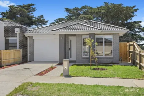 35 Presentation Bvd, Winter Valley, VIC 3358
