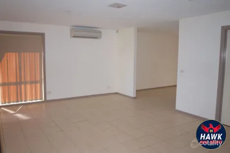 Property photo of 12 Bluestone Gardens Jerrabomberra NSW 2619