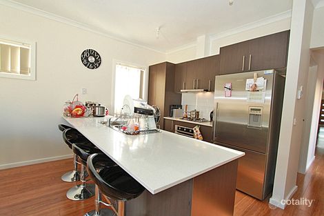 Property photo of 2/31 Faircroft Drive Brookfield VIC 3338
