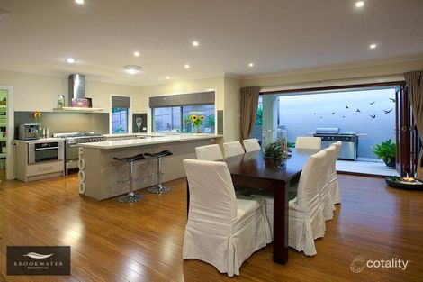 Property photo of 2 Waterhousia Crescent Brookwater QLD 4300