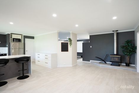 86 Brown Cres, Seville Grove, WA 6112