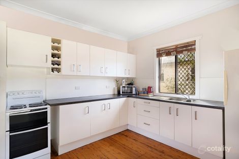 Property photo of 10 Searle Street South Toowoomba QLD 4350