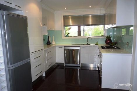 Property photo of 9 Centre Way Glenroy VIC 3046
