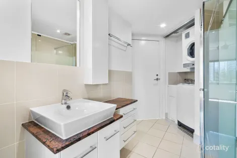 Property photo of 14/19 Mermaid Avenue Mermaid Beach QLD 4218
