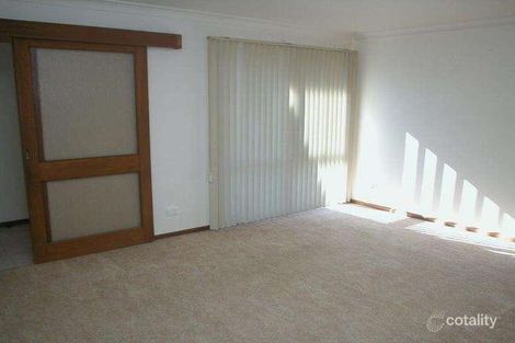 Property photo of 30 Elandra Way Cranbourne West VIC 3977