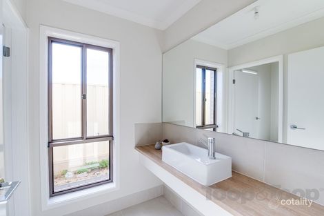 Property photo of 53 Heritage Drive Paralowie SA 5108