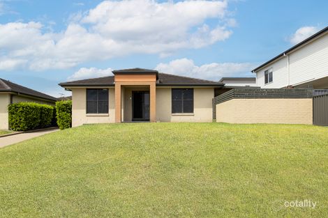 Property photo of 2/32 Crawford Avenue Tenambit NSW 2323