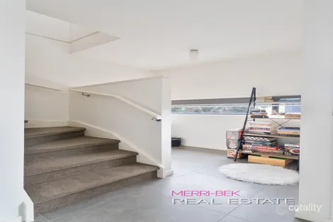 Property photo of 4 Grandvalley Drive Keilor East VIC 3033