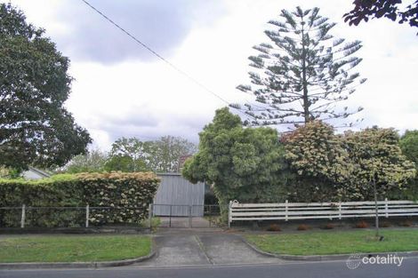 11 Deakin St, Mitcham, VIC 3132