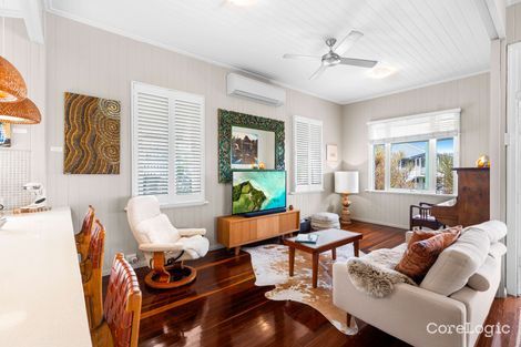Property photo of 153 Carlton Terrace Manly QLD 4179