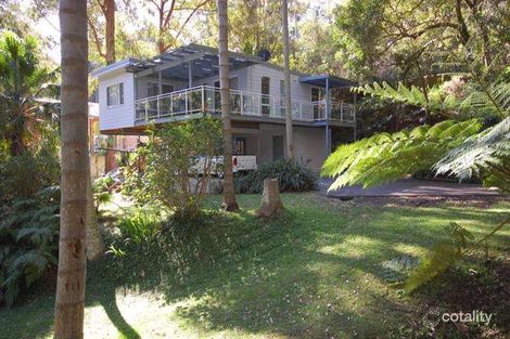 59 Carolina Park Rd, Avoca Beach, NSW 2251