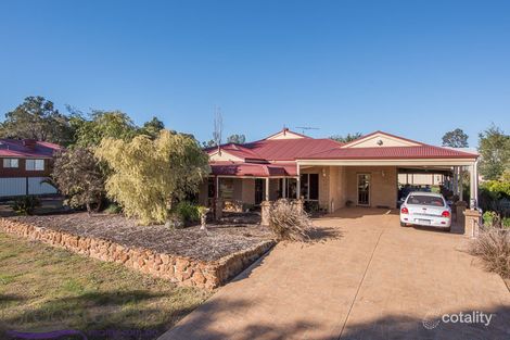 8 Kardan Cl, Mount Helena, WA 6082