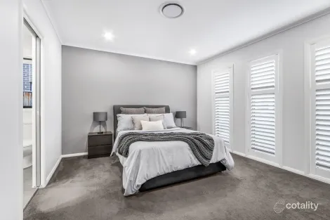 Property photo of 51 Greystanes Way Carnes Hill NSW 2171