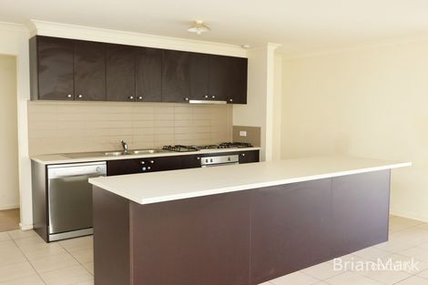 Property photo of 11 Elsmore Street Tarneit VIC 3029