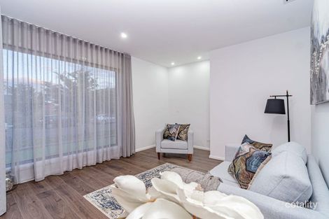 Property photo of 10 Northall Road Mickleham VIC 3064