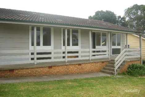 8 Irvine St, Barrack Heights, NSW 2528