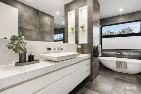 Property photo of 13B Rosina Street Bentleigh VIC 3204