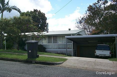 Property photo of 4 Amoria Street Mansfield QLD 4122