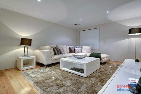 Property photo of 24 Manchester Drive Hocking WA 6065