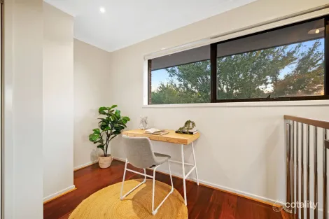 Property photo of 27 Twain Way Fraser Rise VIC 3336