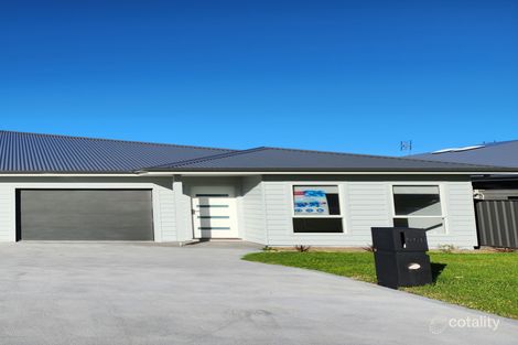 35b Lancing Ave, Sussex Inlet, NSW 2540