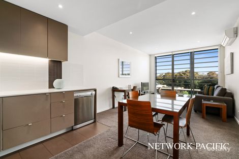 Property photo of 215/337 Stud Road Wantirna South VIC 3152