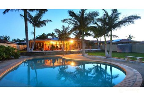 Property photo of 204 Mildura Drive Helensvale QLD 4212