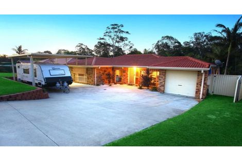 Property photo of 204 Mildura Drive Helensvale QLD 4212