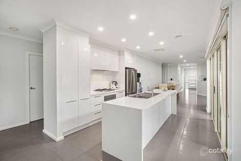 Property photo of 6 Regent Street Strathfieldsaye VIC 3551