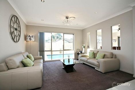 Property photo of 21 Viewridge Way Molendinar QLD 4214