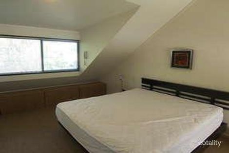 Property photo of 68 Brocks Lane Newtown NSW 2042