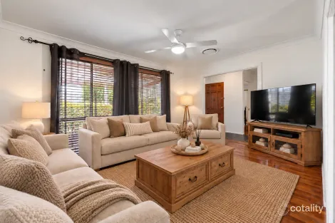 Property photo of 30 Southdown Road Elderslie NSW 2570