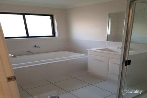 Property photo of 5 Maryland Way Parkhurst QLD 4702