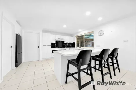Property photo of 5 Ami Court Berwick VIC 3806